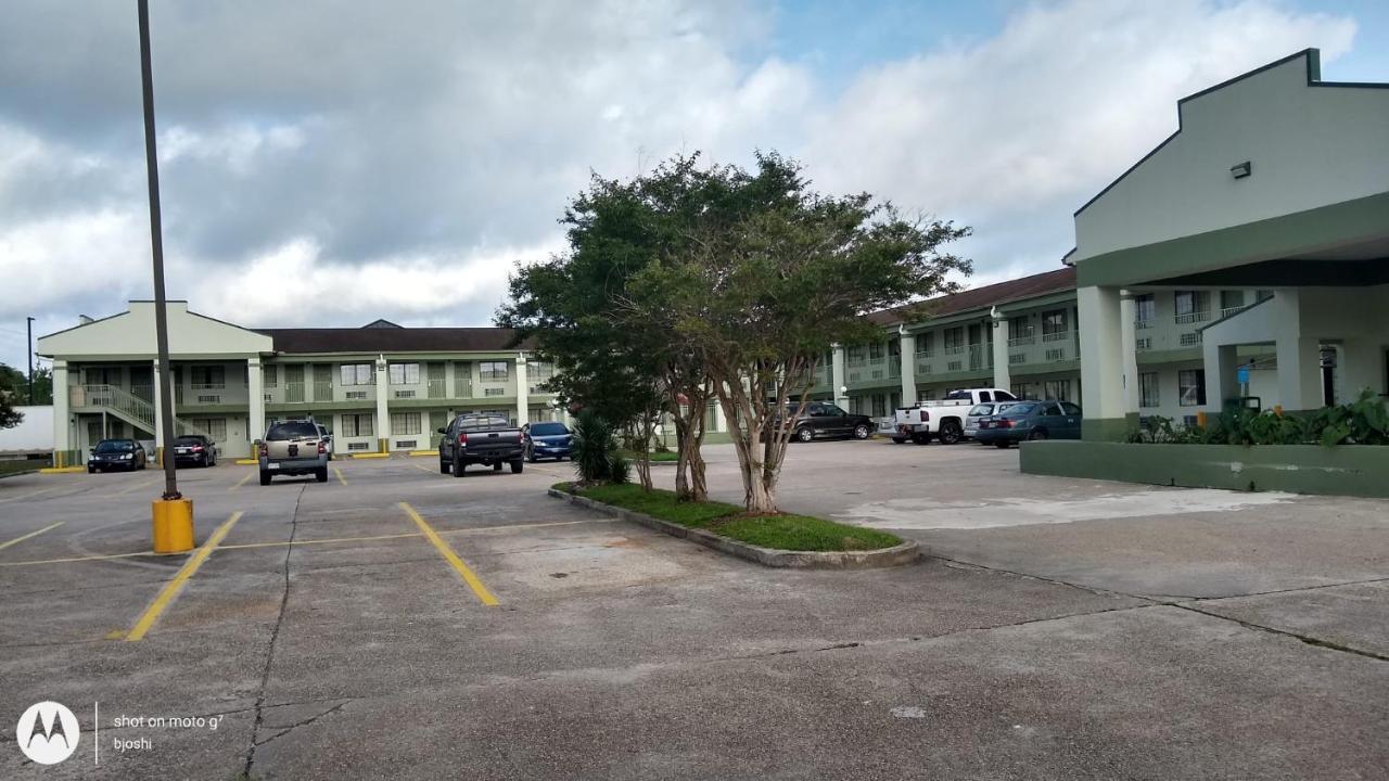 Highland Inn Denham Springs Baton Rouge East エクステリア 写真