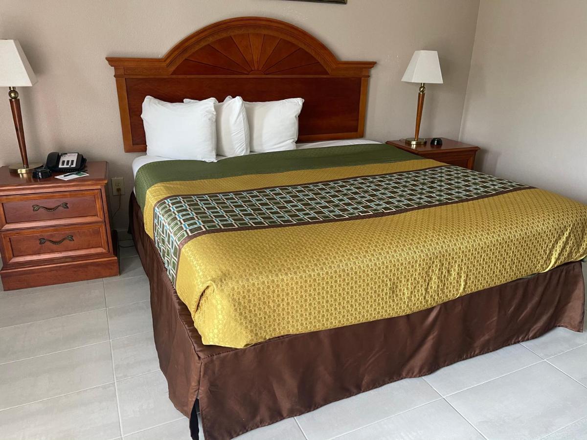 Highland Inn Denham Springs Baton Rouge East エクステリア 写真