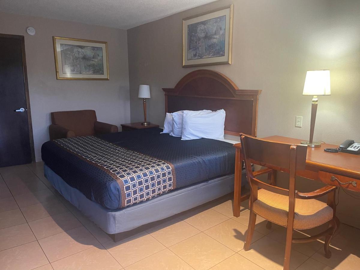 Highland Inn Denham Springs Baton Rouge East エクステリア 写真