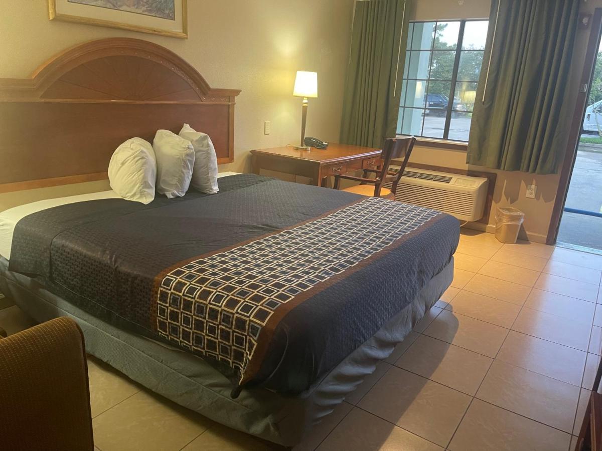 Highland Inn Denham Springs Baton Rouge East エクステリア 写真