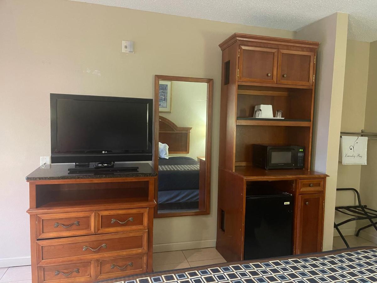 Highland Inn Denham Springs Baton Rouge East エクステリア 写真