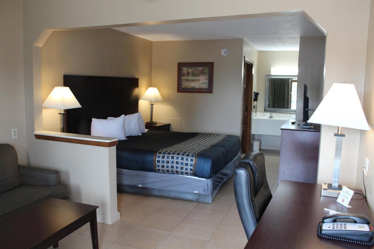 Highland Inn Denham Springs Baton Rouge East エクステリア 写真
